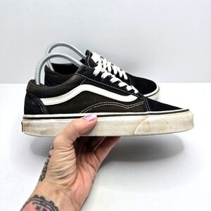 Vans | Old Skool black suede canvas sporty low-top sneakers | WMS 6